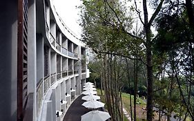 Sun Moon Lake Bamboo Rock Garden Hotel Yuchi Exterior photo