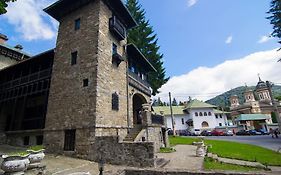 Casa Cu Farfurii Hotel Sinaia Exterior photo