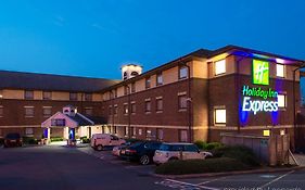 Holiday Inn Express Exeter East By Ihg Exterior photo