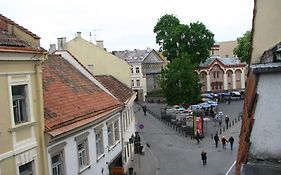 Stasys Apartments Pilies Street Vilnius Exterior photo