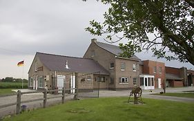 Breeden Steeger Hoeve Lichtervelde Exterior photo