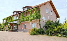 Gaestehaus Kleine Kalmit Hotel Landau in der Pfalz Exterior photo