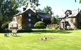 Hills Farm Bed and Breakfast Leominster Exterior photo