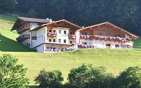 Kratzerwirt Apartments Neustift im Stubaital Exterior photo