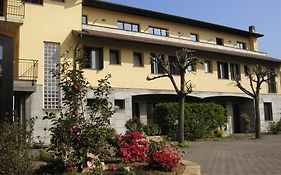 Albergo Sant'Anna Solbiate Olona Exterior photo