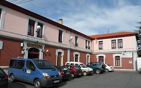 Albergue La Estacion Hostel Llanes Exterior photo