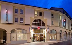 ibis Poitiers Centre Hotel Exterior photo