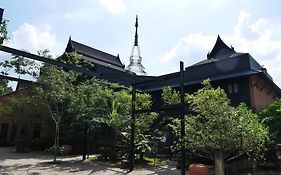 Silp Pa Phra Nakhon Si Ayutthaya Hostel Exterior photo