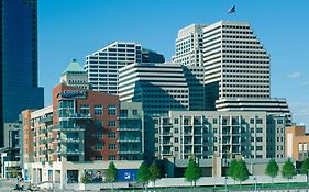 Bridgestreet At Current At The Banks Aparthotel Cincinnati Exterior photo