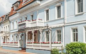 Hotel Markgraf Lehnin Exterior photo