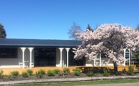 Milford Road Apartments Te Anau Exterior photo