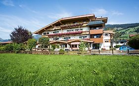 Fruhstuckspension Tannenhof Kirchberg in Tirol Exterior photo