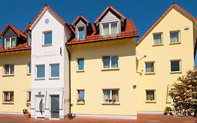 Hotel&Restaurant Hugenottengarten Friedrichsdorf Exterior photo