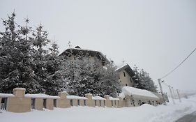 Faqra Palace Mzaar Kfardebian Exterior photo