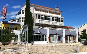 Vila Primo Hotel Primošten Exterior photo