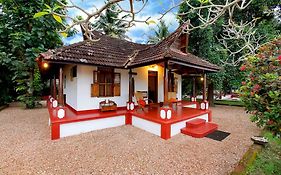 Philipkutty'S Farm Hotel Kumarakom Exterior photo