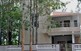 Hr Resorts Yelagiri Exterior photo