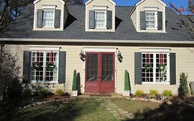 The Cottage Bed & Breakfast In Decatur Ga Exterior photo