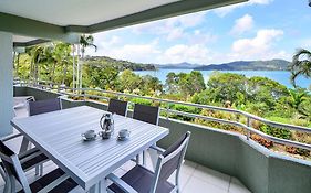 Beach Front Lagoon Lodge Apartments Hamilton Island Exterior photo