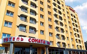 Sonata Hotel & Restaurant "Готель Соната" Lviv Exterior photo