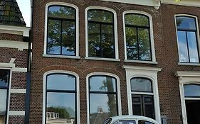 Stadslogement Kleindiep Dokkum Exterior photo