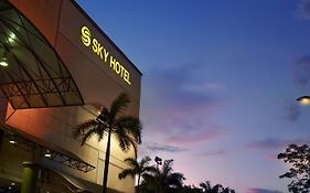 Sky Hotel @ Selayang Batu-grotten Exterior photo