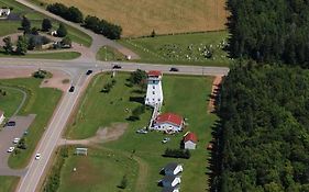 Baywatch Lighthouse Cottages & Motel Brackley Beach Exterior photo