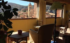 Casa De Santiago Pension Albarracín Exterior photo