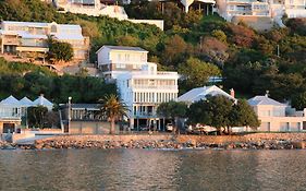 Bikini Beach Suites Gordonsbaai Exterior photo