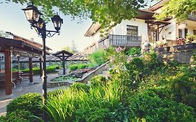 Hotel Fenerite Gabrovo Exterior photo