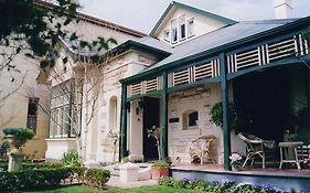 Water Bay Villa Bed And Breakfast Adelaide Exterior photo