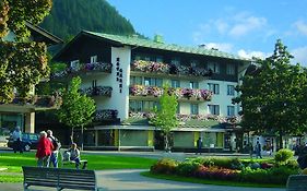 Hotel-Garni Fels Riezlern Exterior photo