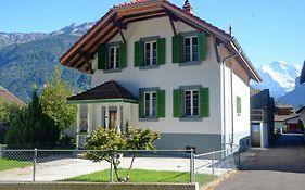 Jungfrau Family Holiday Home Matten bei Interlaken Exterior photo