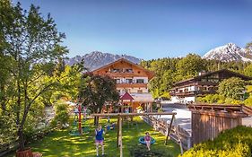 Gasthof zum Wilden Kaiser Hotel Scheffau am Wilden Kaiser Exterior photo