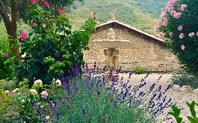 Palazzo Sant'Angelo Bed and Breakfast Spoleto Exterior photo