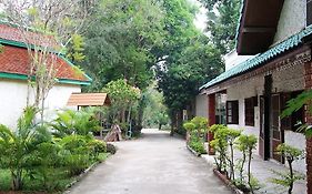 Khao Yai Garden Lodge Pak Chong Exterior photo