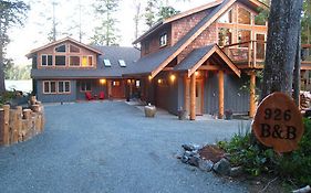 Black Bear Guesthouse Tofino Exterior photo