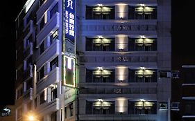 Maple Hotel Tainan Exterior photo