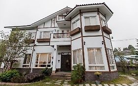 Nunu Haus Guest House Nantou Exterior photo