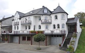 Ferienweingut Arnold Fuhrmann & Sohn Hotel Ellenz-Poltersdorf Exterior photo