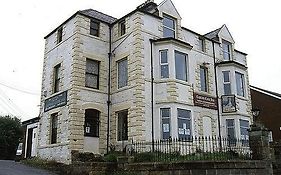 The Captain Cook Inn Staithes Exterior photo