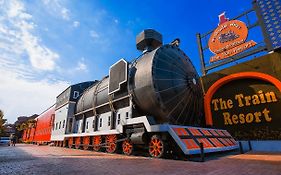 The Train Resort Jomtien Beach Exterior photo