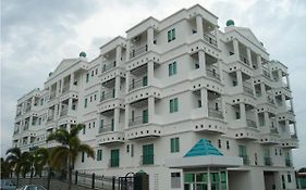 Mciti Suites Miri Exterior photo