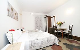 Ariana Luxury Guest House Rome Exterior photo