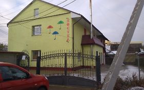 Parasolka Hostel Loetsk Exterior photo