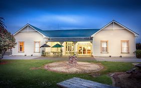 Karamea Village Hotel Exterior photo