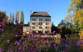 Logis Le Moulin Fleuri Hotel Veigné Exterior photo