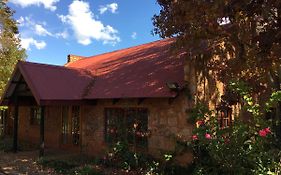 Critchley Hackle - Managers Cottage Dullstroom Exterior photo