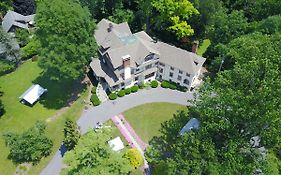 The Inn At Ragged Edge Chambersburg Exterior photo