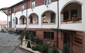 La Maison De Caroline Hotel Alba Iulia Exterior photo